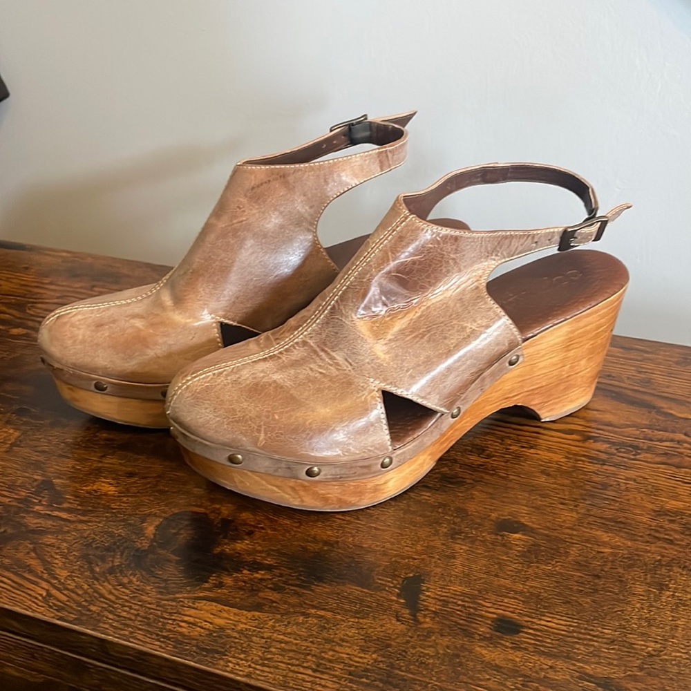Cordani Wooden Clogs. Size 41/10.5